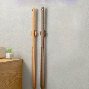Walnut Long Handle Magnetic Shoe Horn